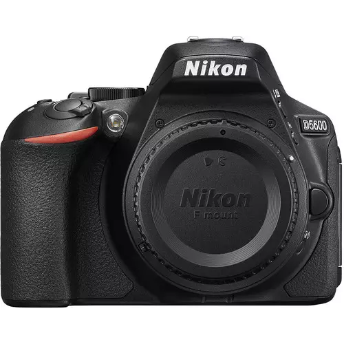 Nikon D5600 price